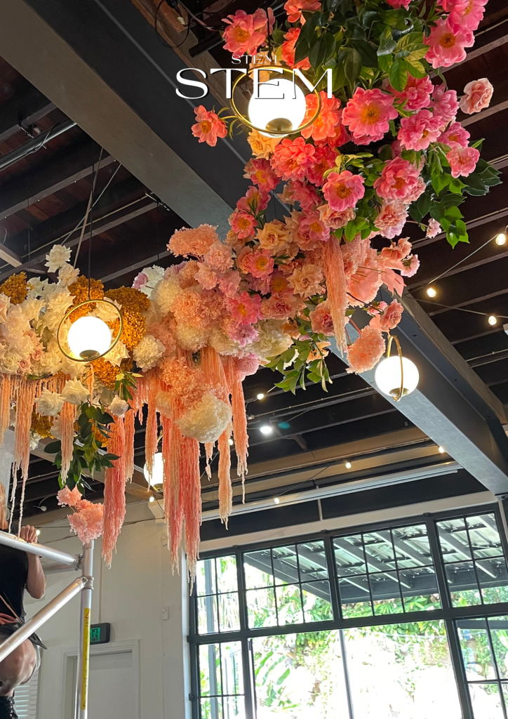 FLORAL INSTALLATIONS STATEMENT PIECES