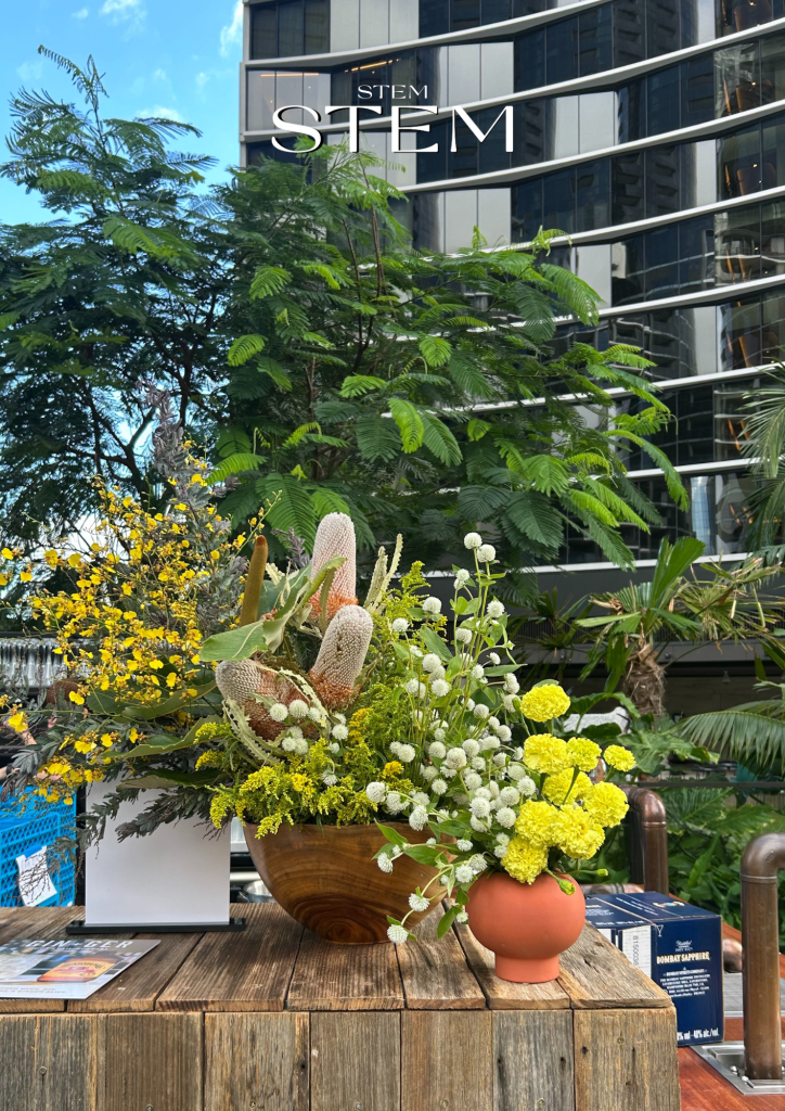 WHAT FLORAL ARRANGEMENTS LAST THE LONGEST IN DIRECT SUNLIGHT